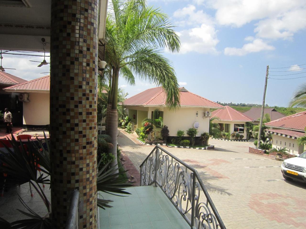 Jakicha Motel Dár Al-Szalám Kültér fotó