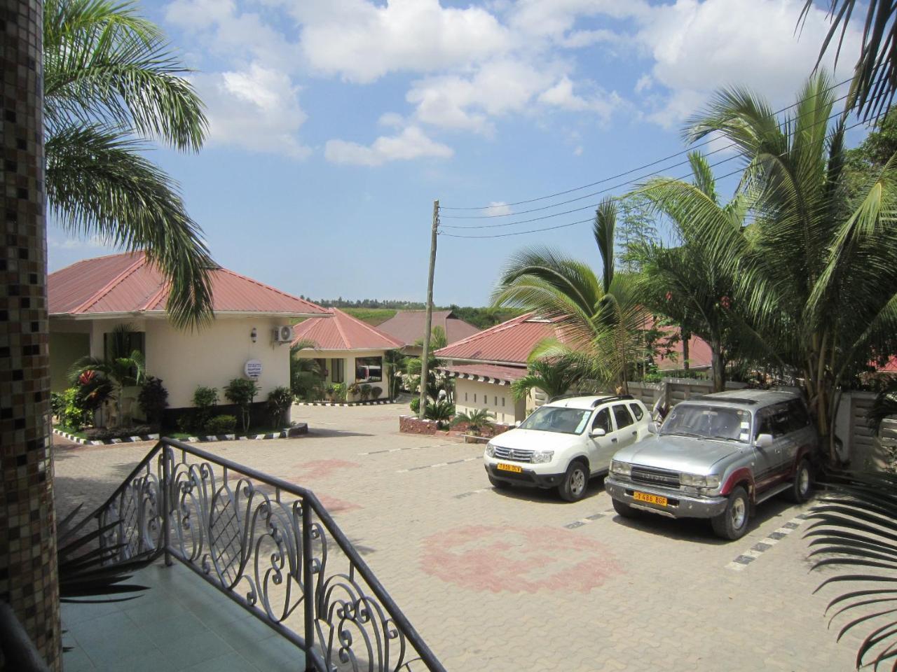 Jakicha Motel Dár Al-Szalám Kültér fotó